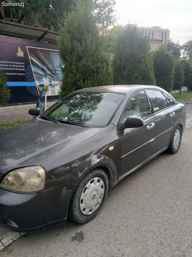 Chevrolet Lacetti 2006 · 1.6 AT