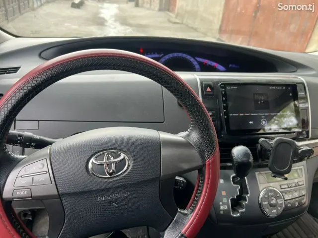 Toyota Estima 2009 · 2.4 AT