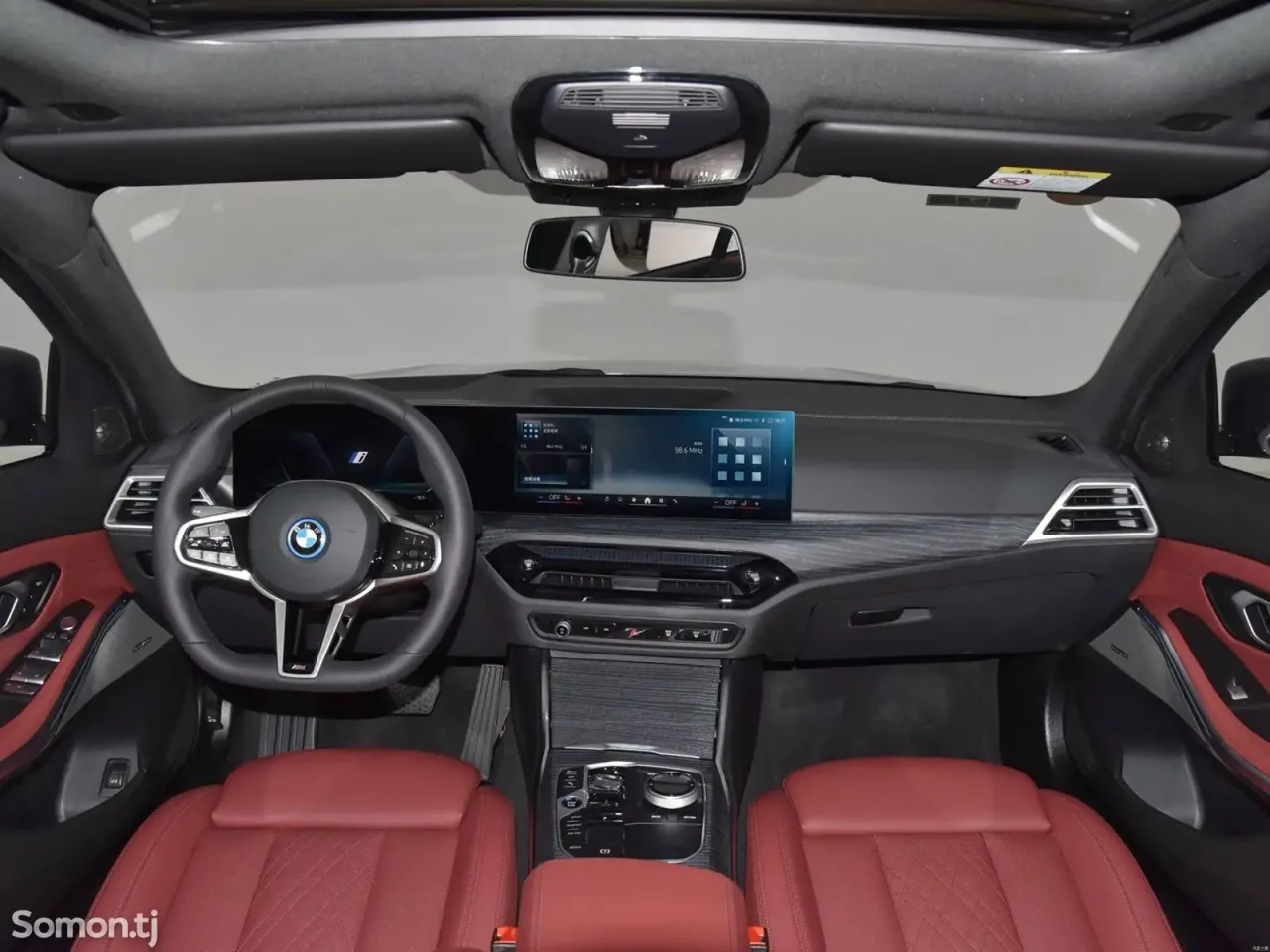 BMW i3 2025 · AT