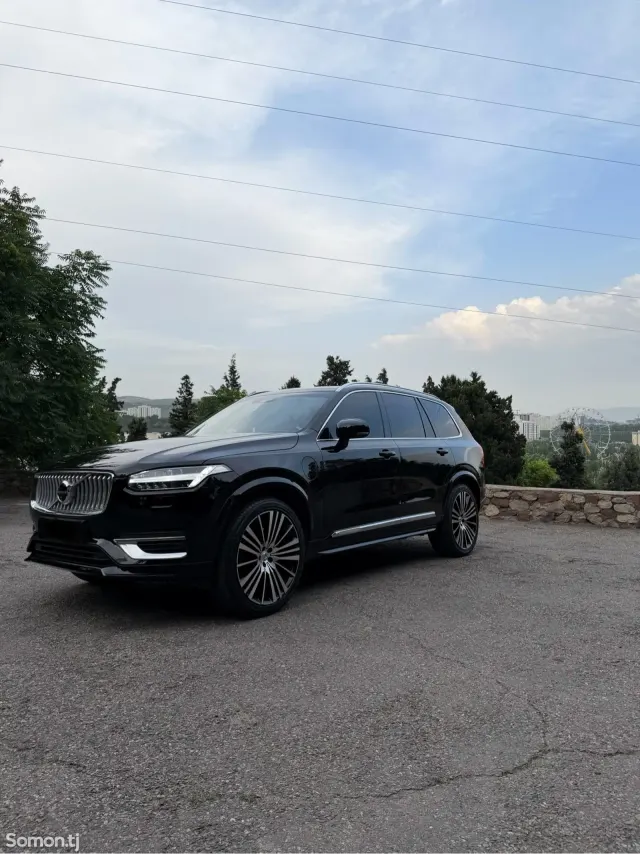 Volvo XC90 2023 · 2.4 AT