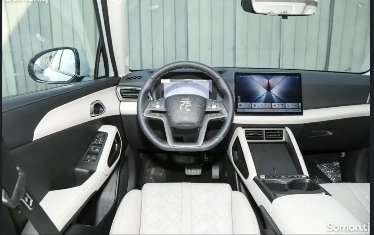 BYD Yuan Up 2025 · 3.0 AT