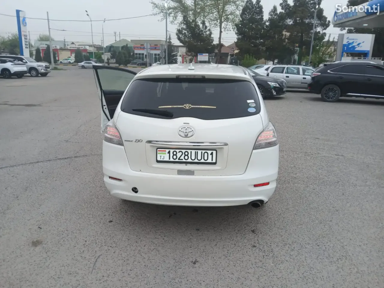 Toyota Mark X ZiO 2007 · 2.4 AT