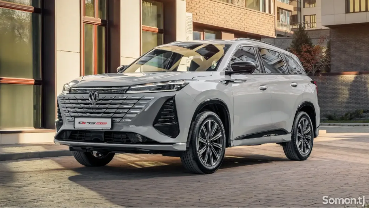 Changan CS 75 Plus 2025 · AT