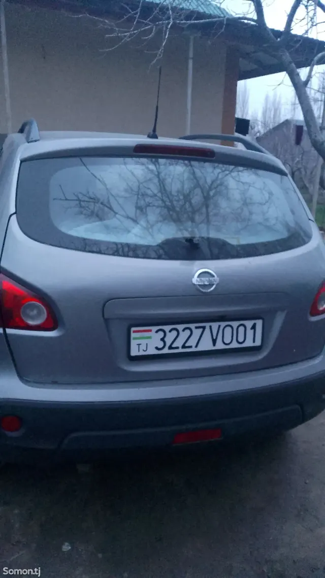 Nissan Qashqai 2008 · 2.0 AT