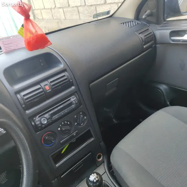 Opel Astra G 2008 · 1.4 MT