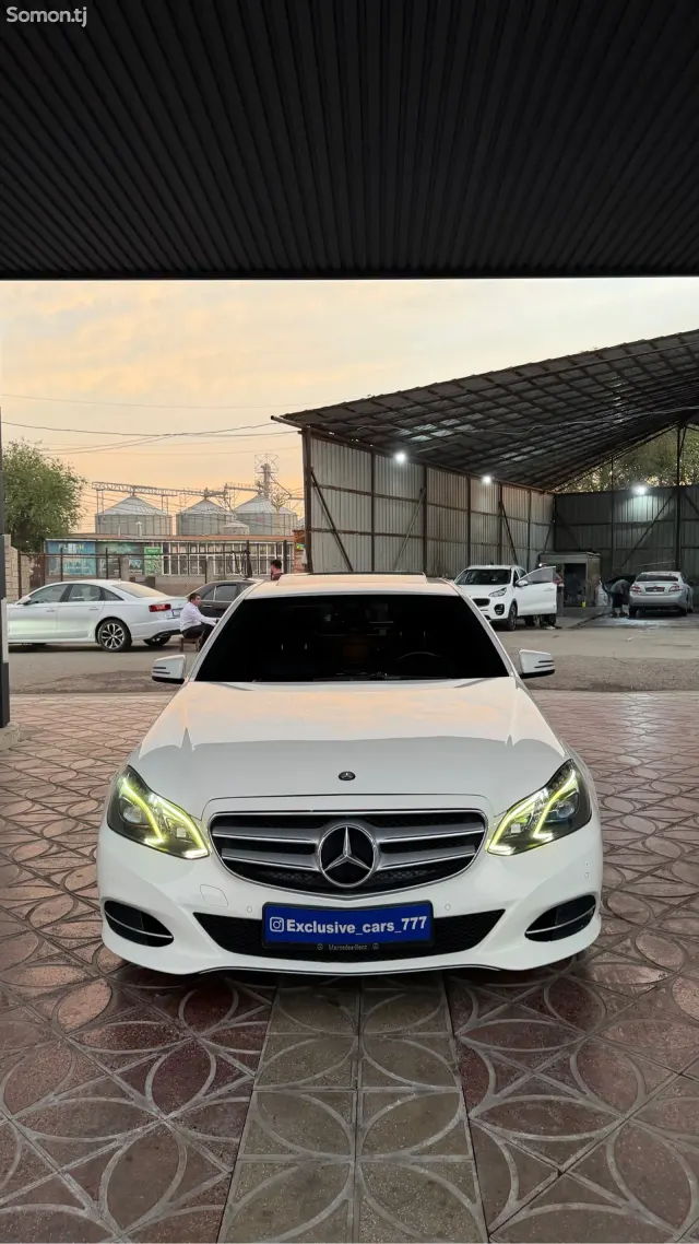 Mercedes-Benz E class 2015 · 2.2 AT