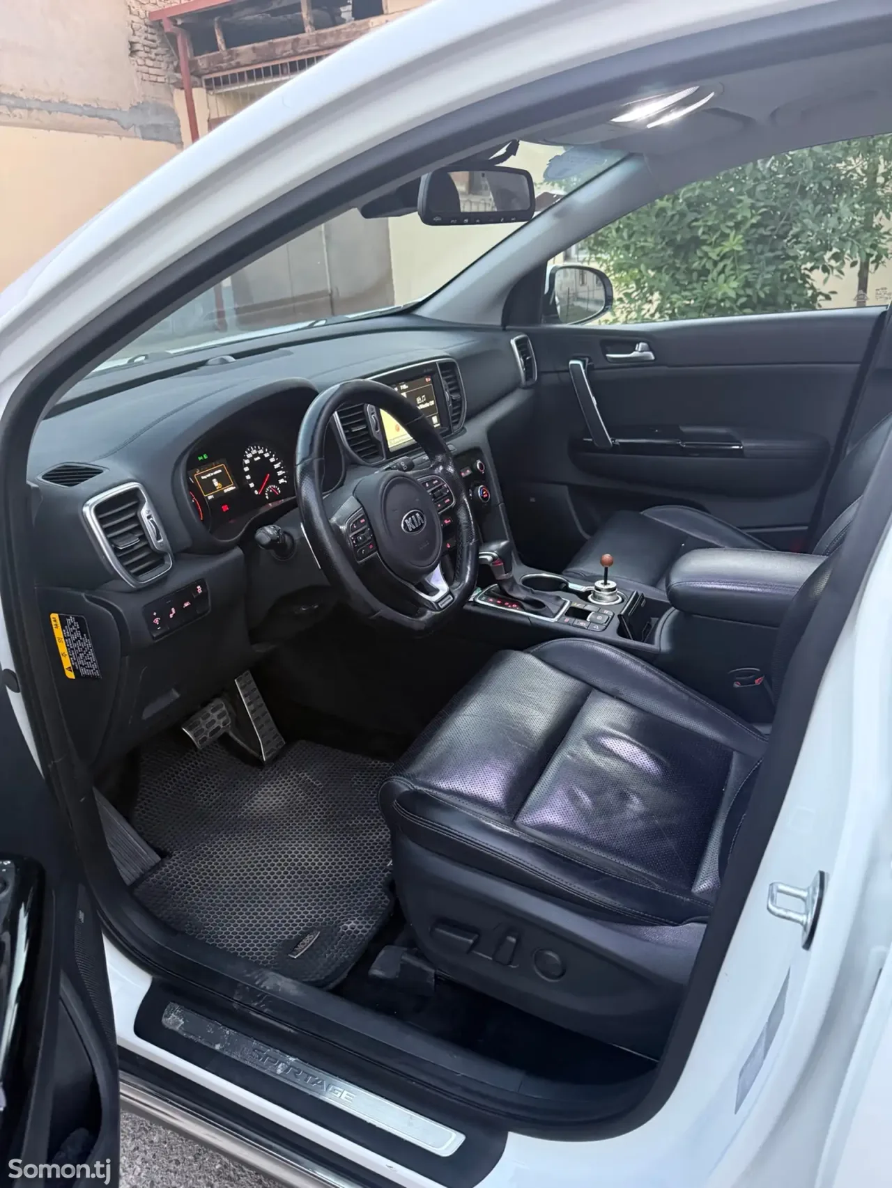 Kia Sportage 2016 · 2.0 AT