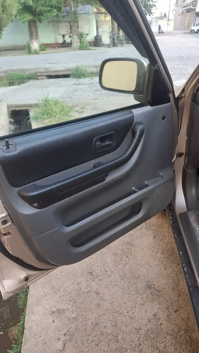 Honda CR-V 2001 · 2.4 AT