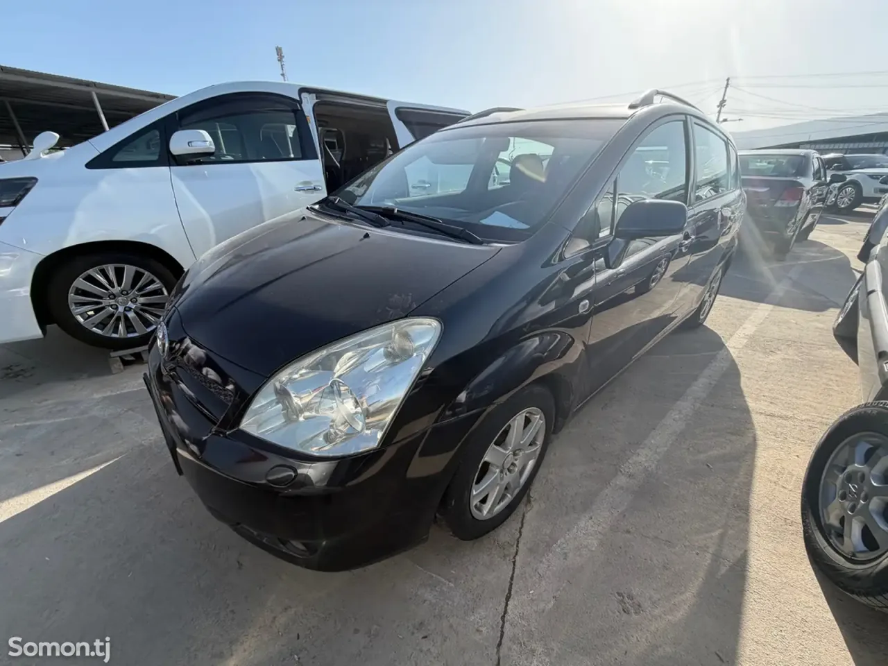 Toyota Corolla Verso 2006 · 1.8 MT