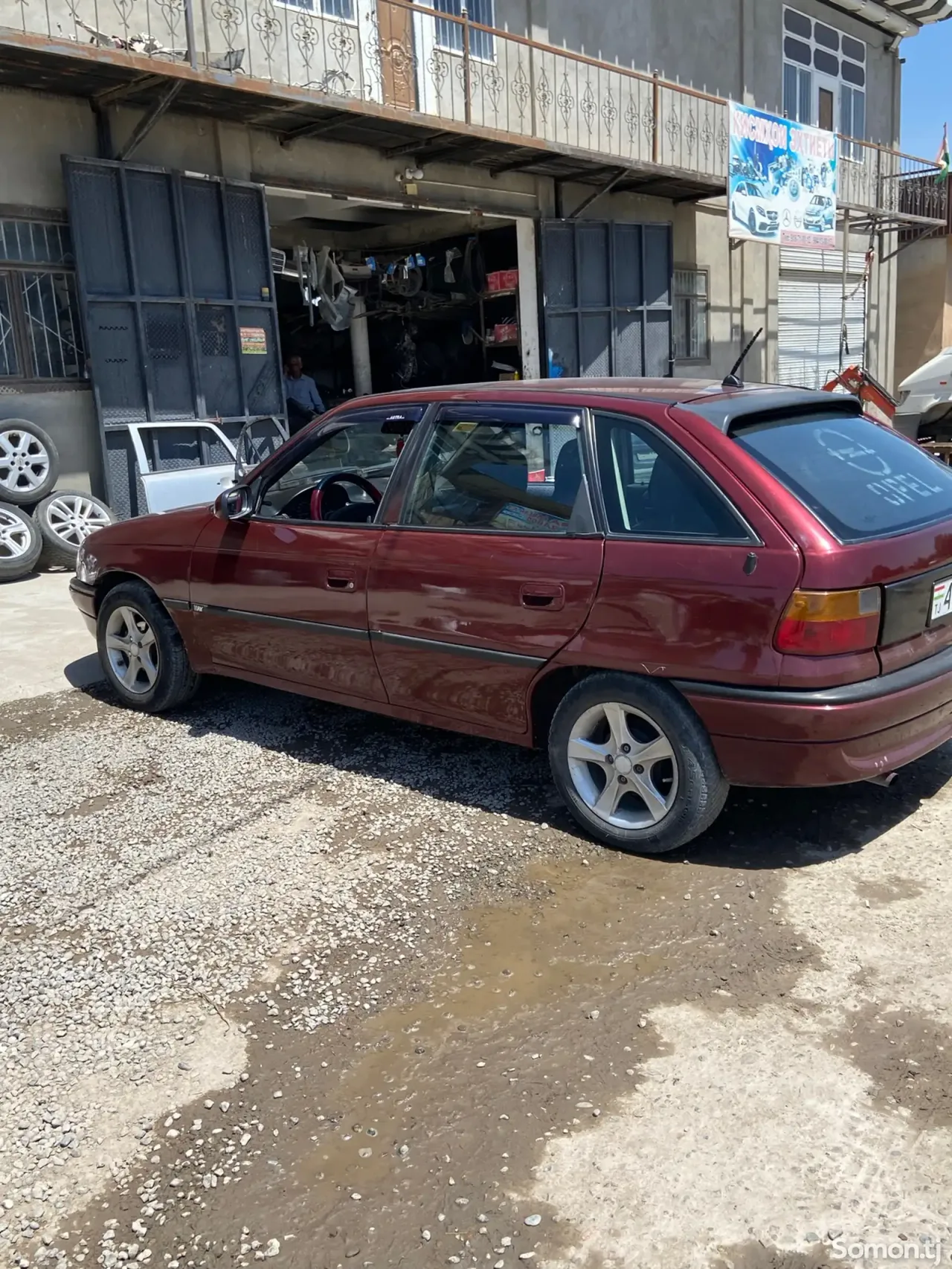 Opel Astra F 1997 · 1.6 MT