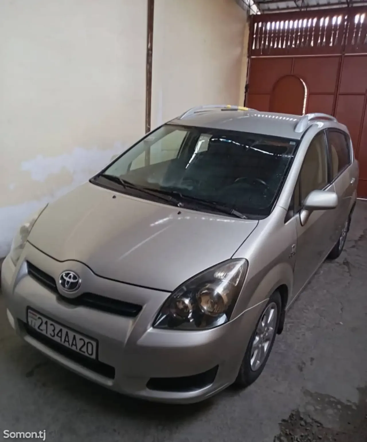 Toyota Corolla Verso 2009 · 2.2 MT