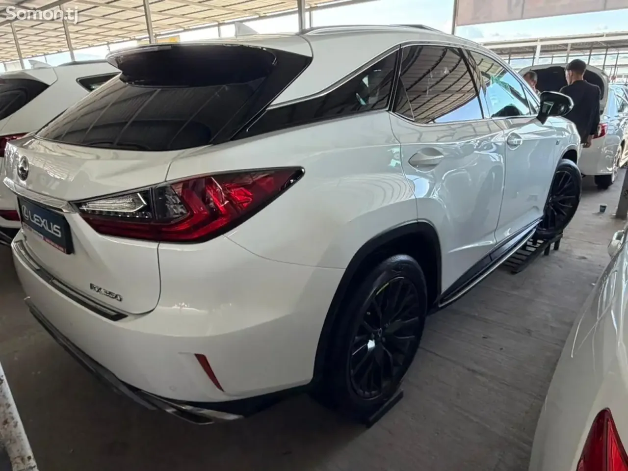 Lexus RX series 2017 · 3.5 AT