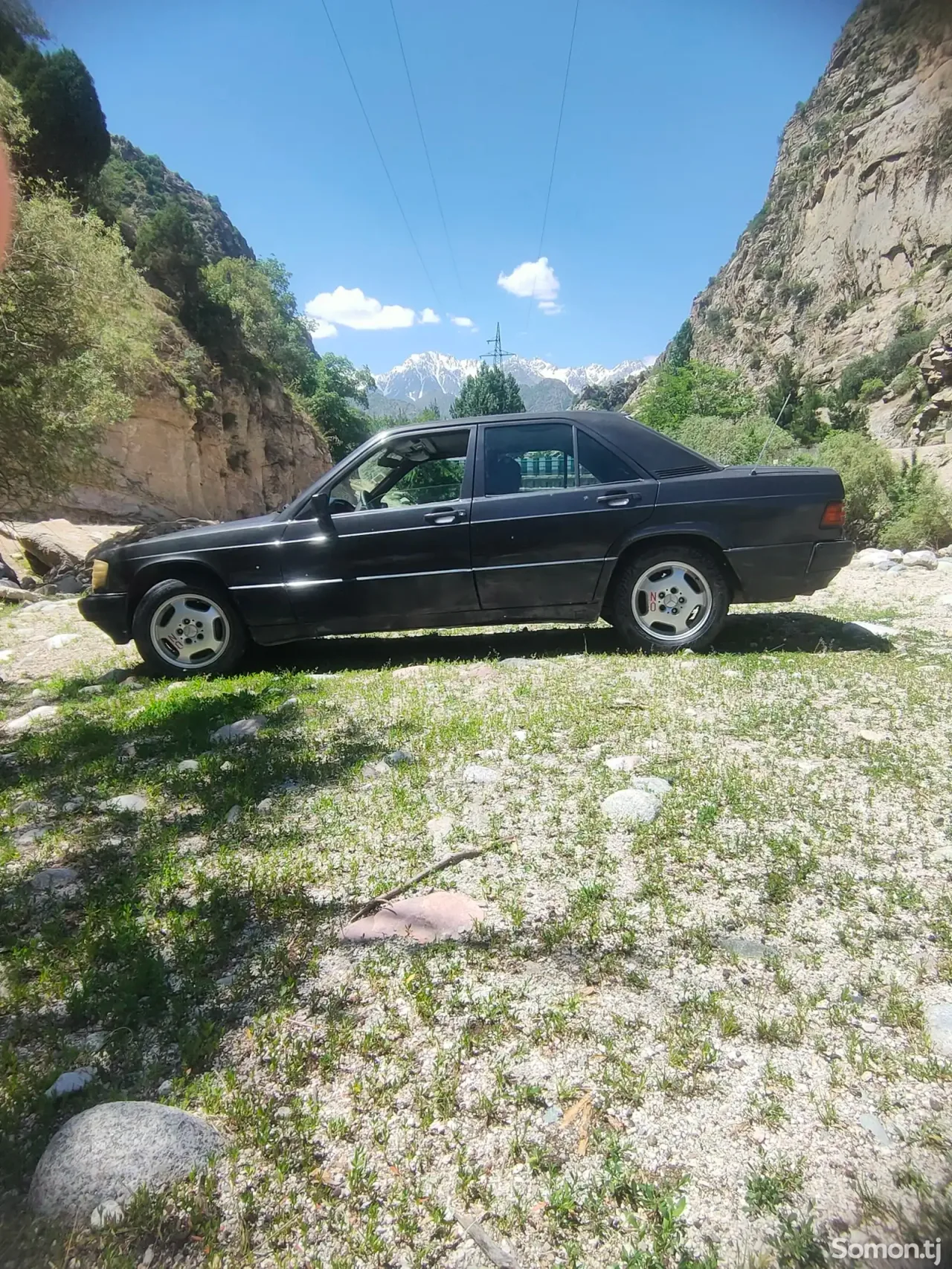 Mercedes-Benz W201 1993 · 1.8 MT