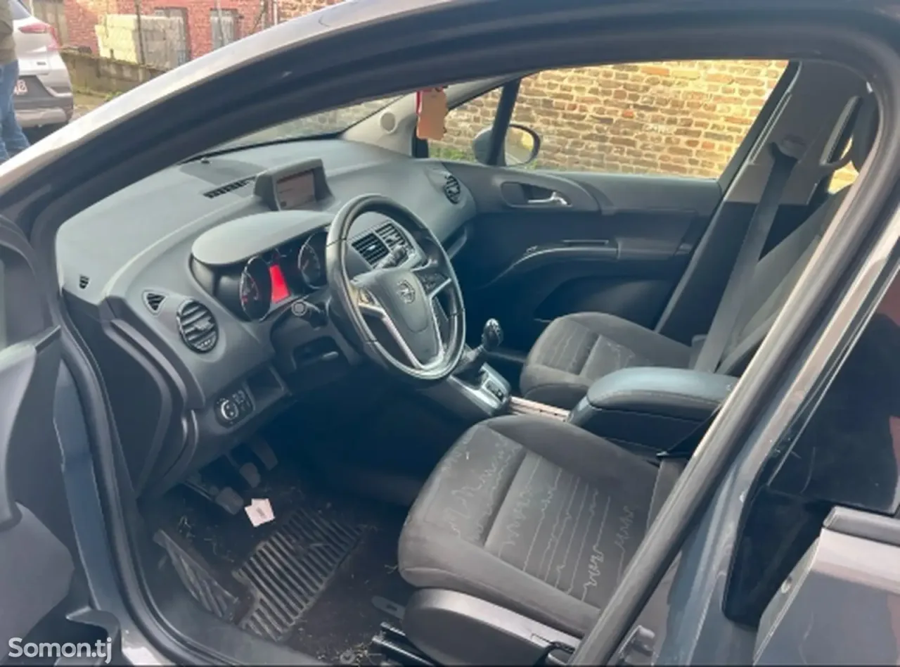 Opel Meriva 2015 · 1.6 MT