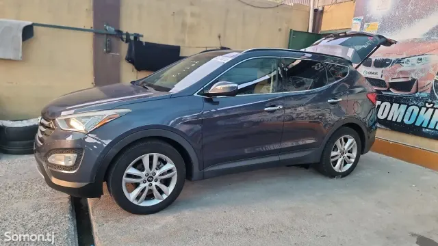Hyundai Santa Fe 2016 · 2.0 AT