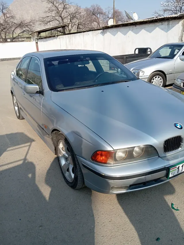 BMW 5 series 1996 · 2.3 MT