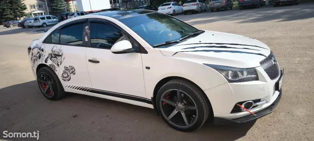 Chevrolet Cruze 2012 · 1.6 MT