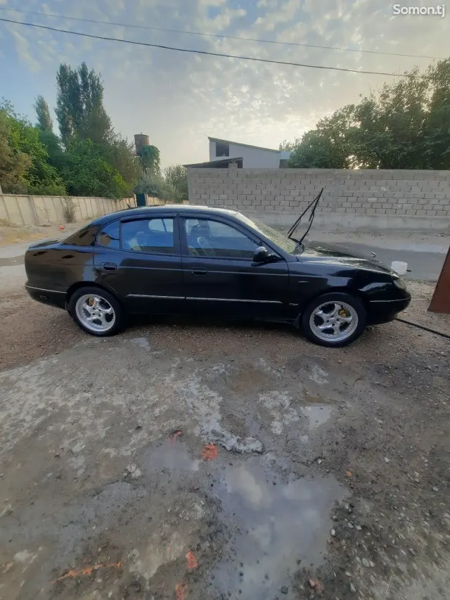 Daewoo Leganza 1997 · 1.8 MT