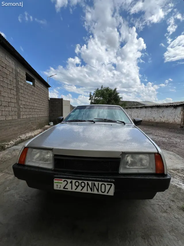 Lada (ВАЗ) 21099 2004 · 1.6 MT