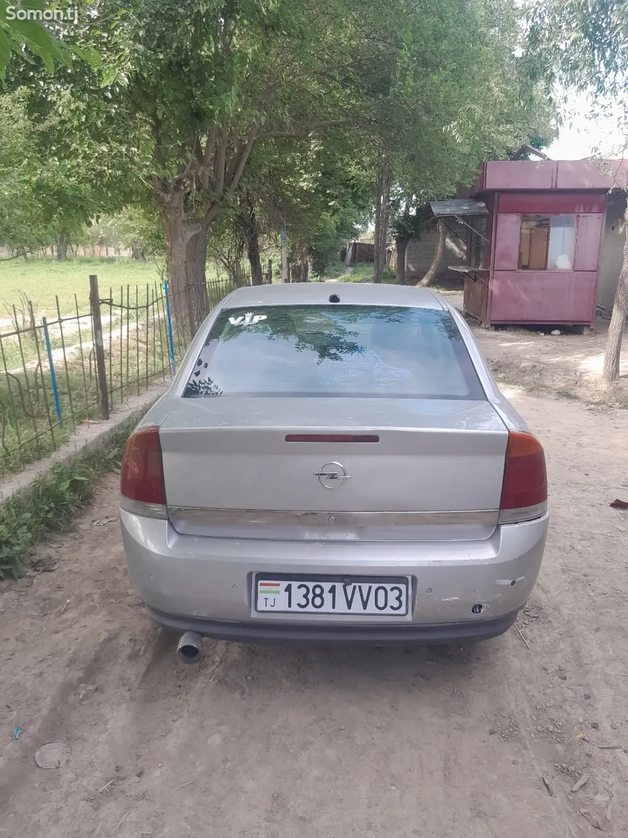 Opel Vectra C 2003 · AT
