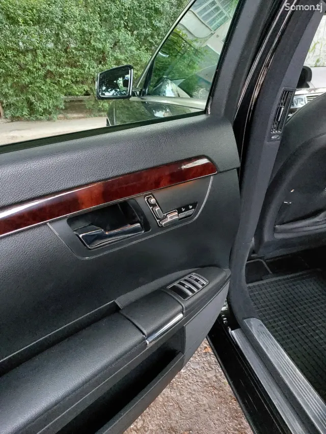Mercedes-Benz S class 2008 · 3.5 AT