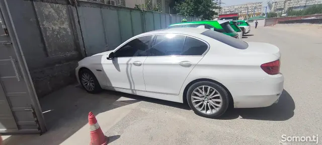 BMW M5 2014 · 2.0 AT