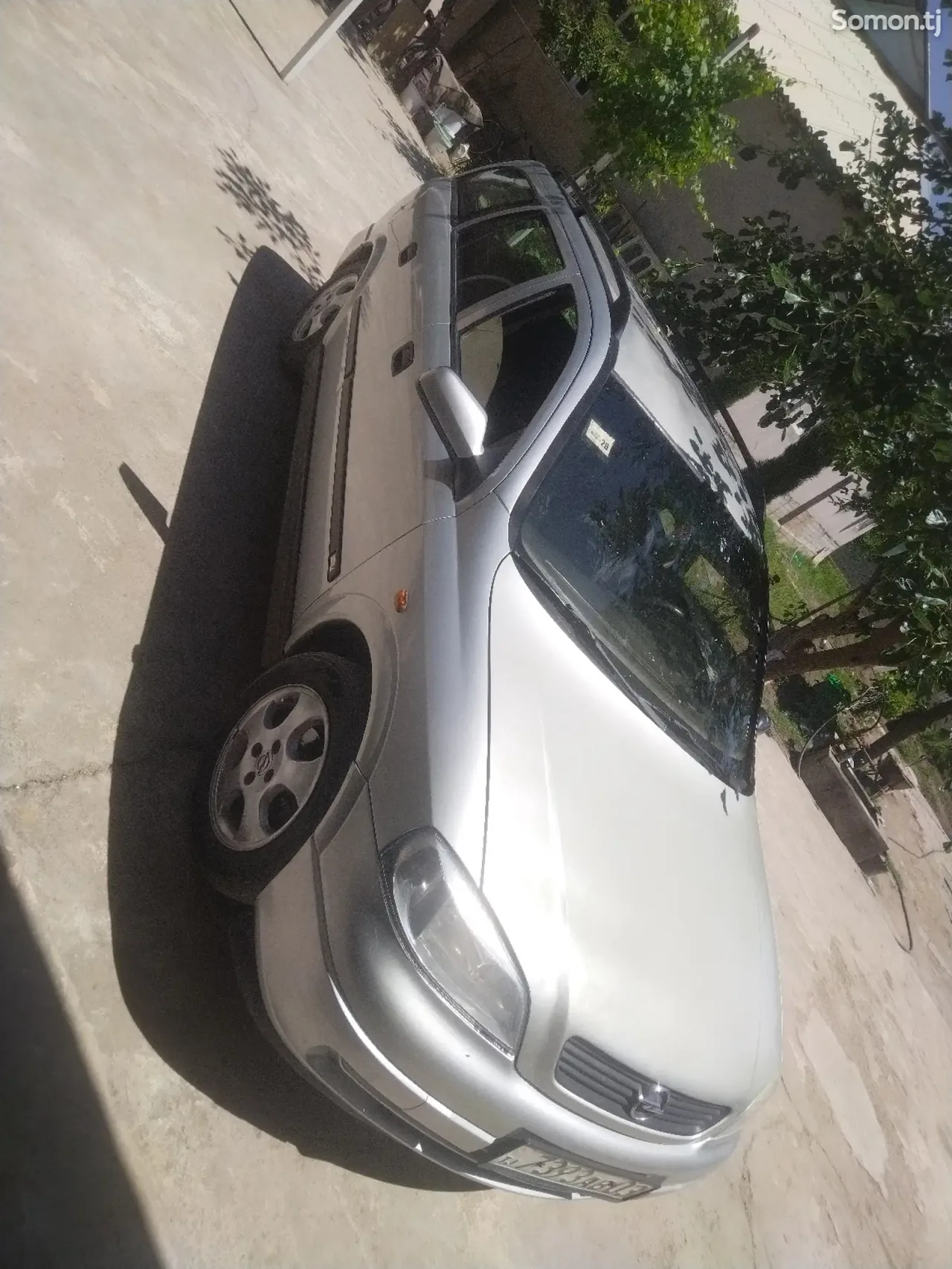 Opel Astra G 1998 · 1.6 MT
