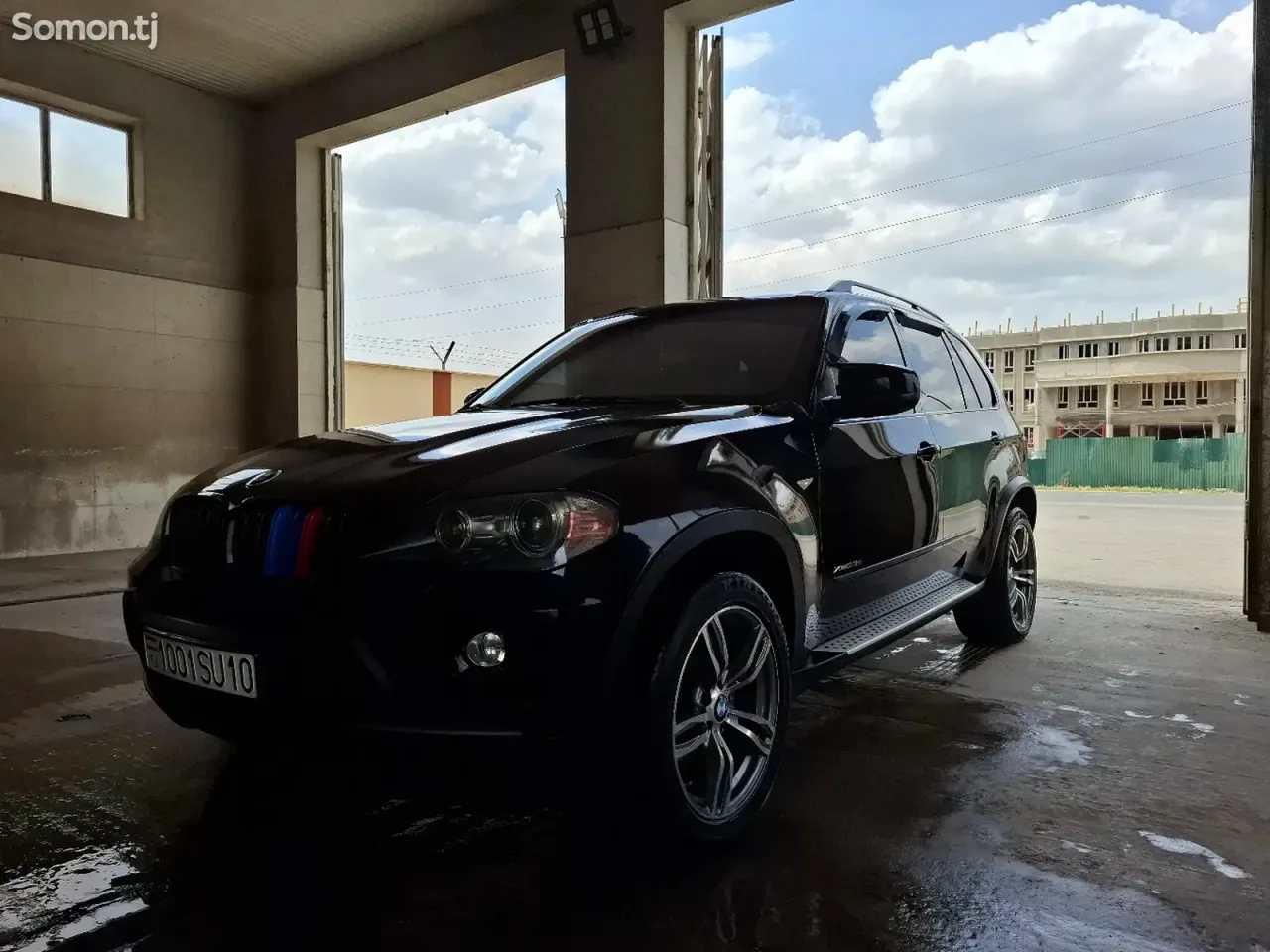 BMW X5 2010 · 3.5 AT