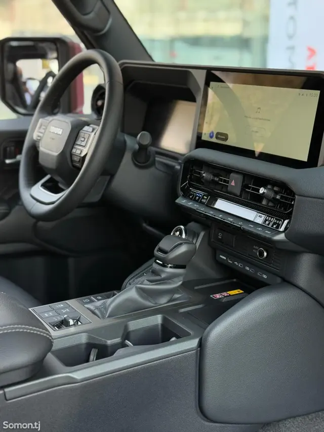 Toyota Land Cruiser Prado 2025 · 2.4 AT