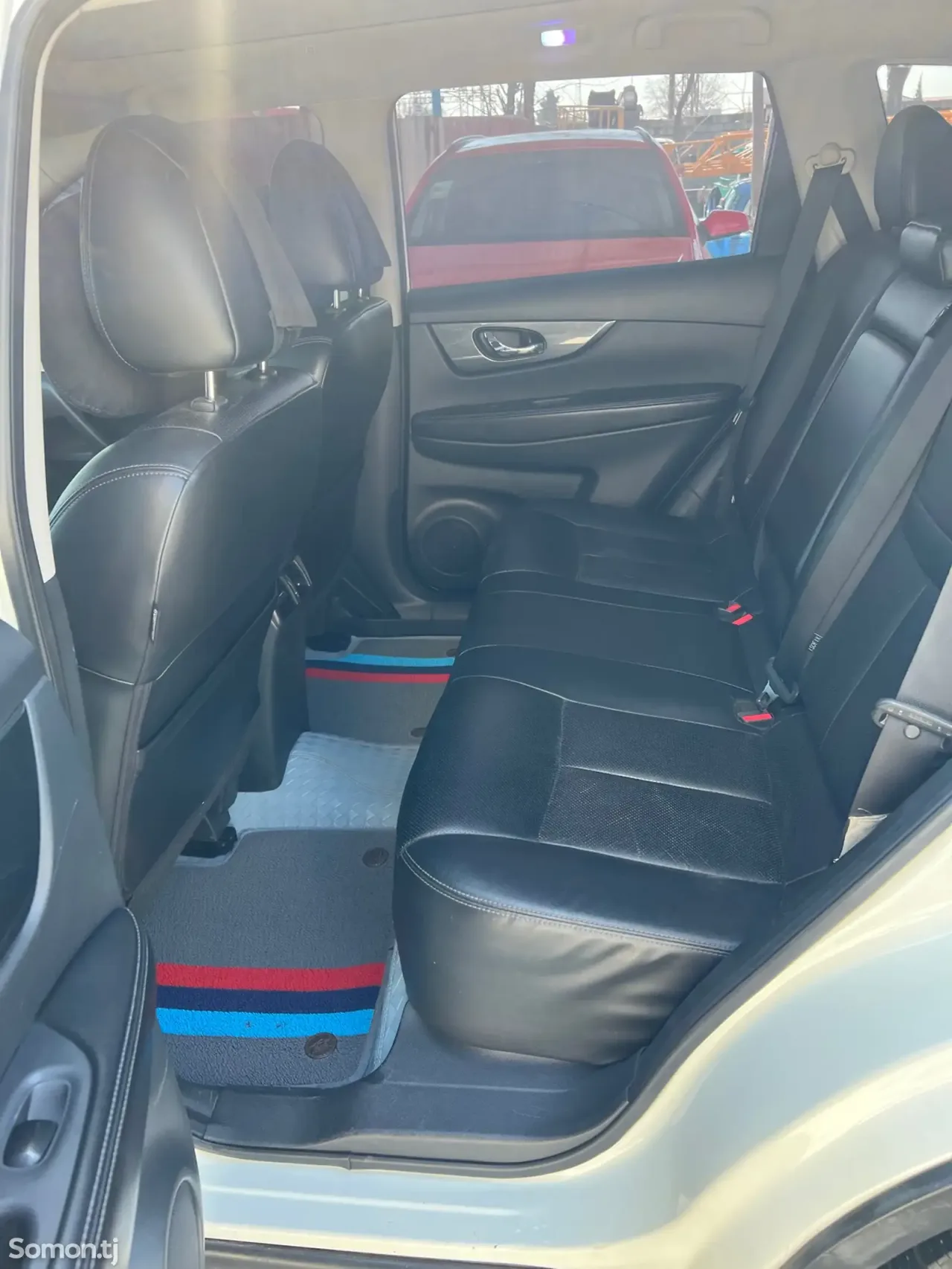 Nissan X-Trail 2014 · 2.5 AT