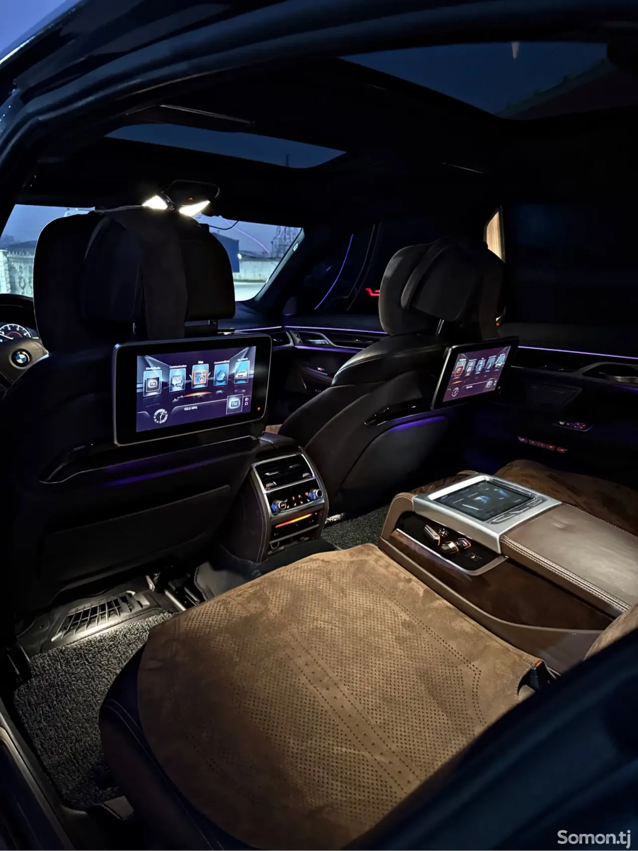 BMW 7 series 2017 · 3.0 AT