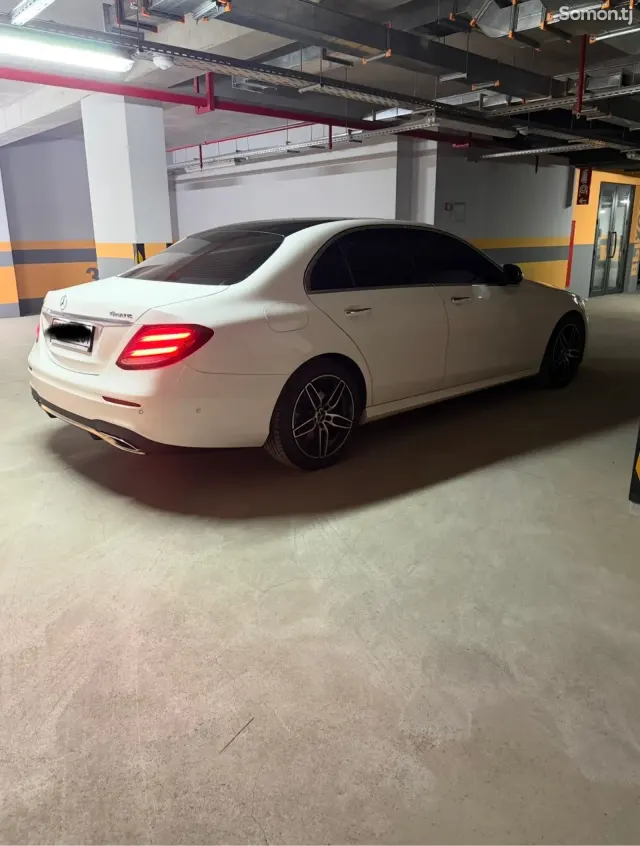 Mercedes-Benz E class 2019 · 3.0 AT