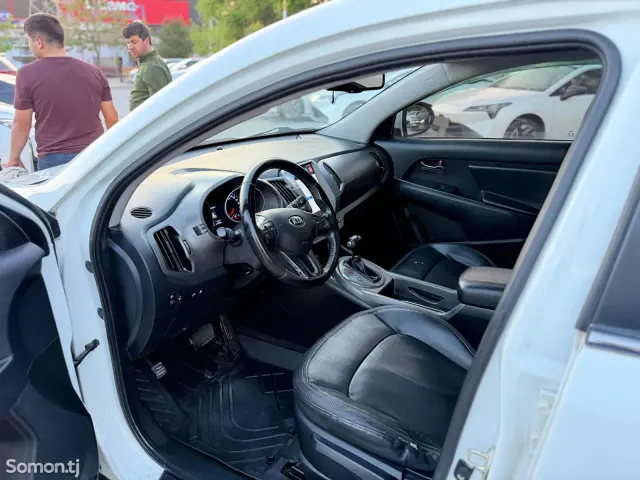 Kia Sportage 2014 · 2.0 AT