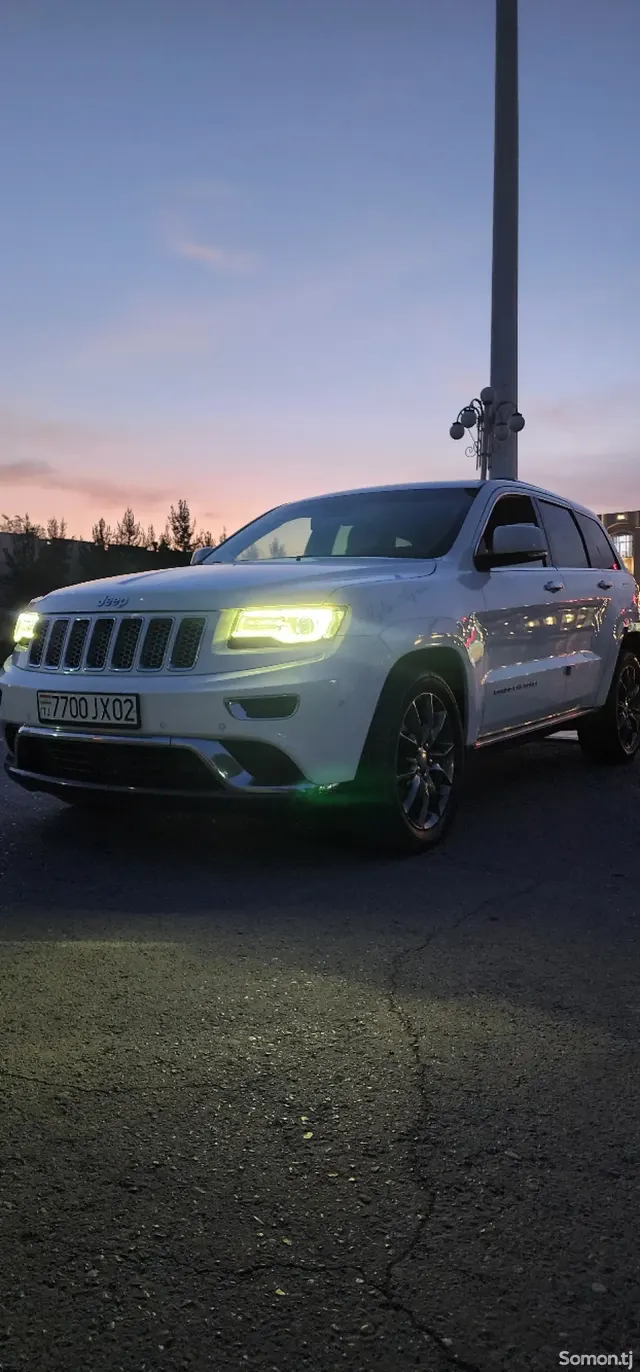 Jeep Grand Cherokee 2014 · 3.0 AT