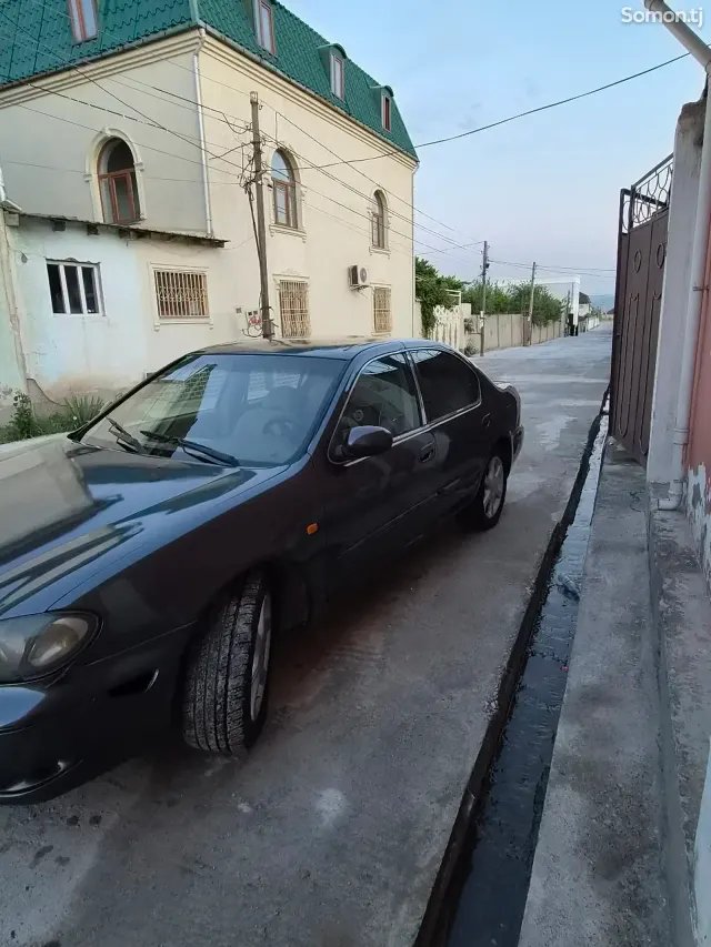 Nissan Maxima 2004 · 3.0 MT