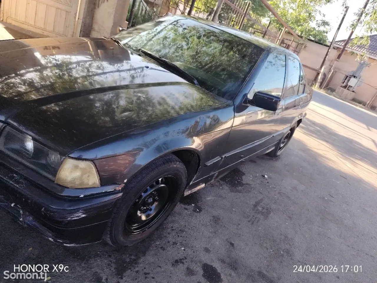 BMW 3 series 1992 · 1.6 MT