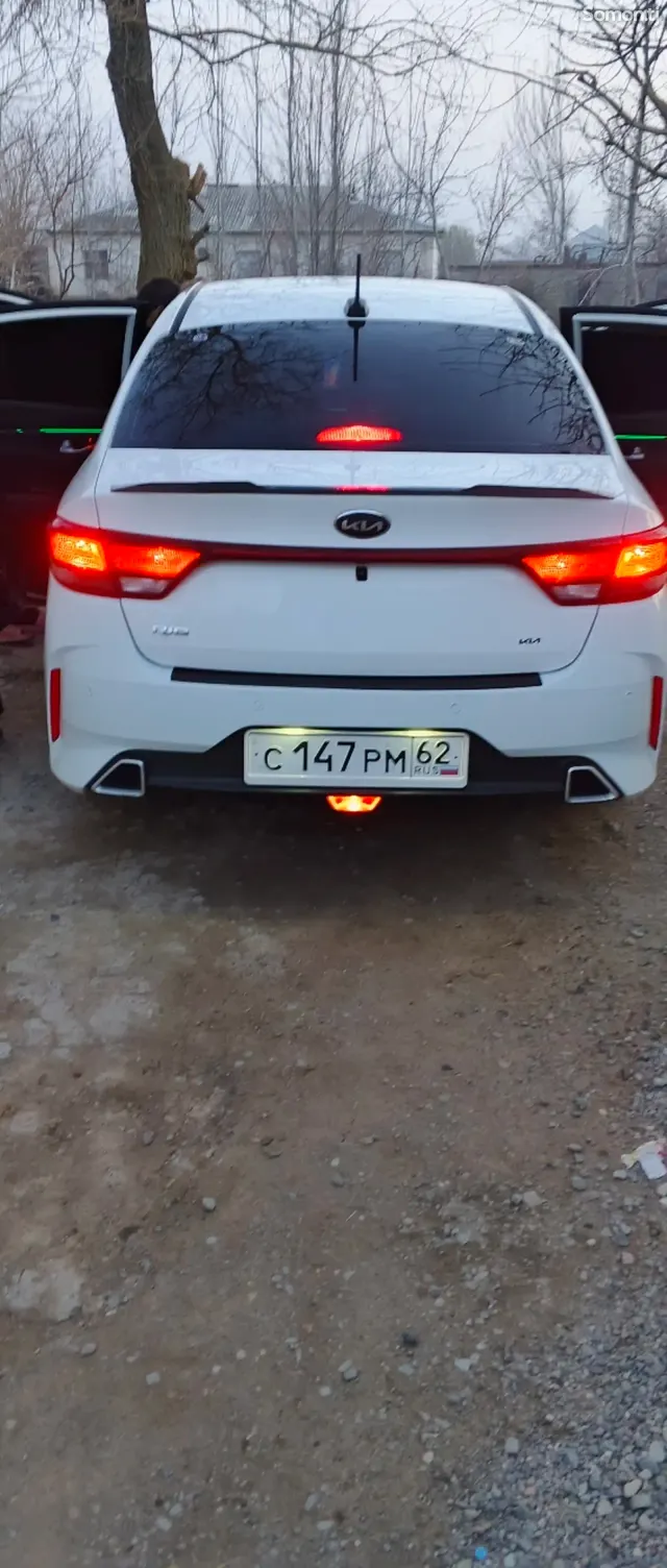 Kia Rio 2021 · 1.6 AT