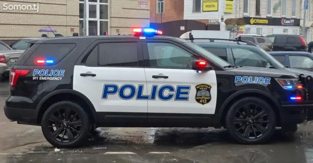 Ford Explorer 2019 · 3.5 AT