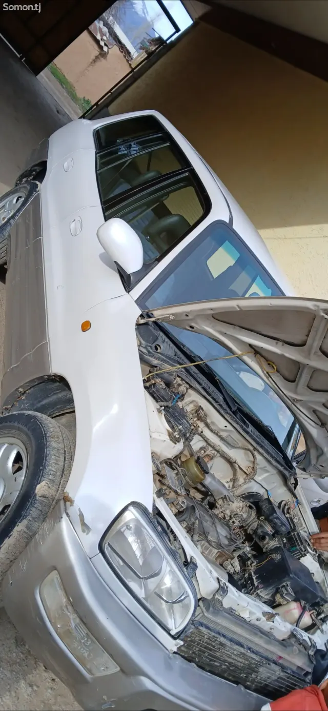 Toyota RAV 4 1998 · 1.8 MT