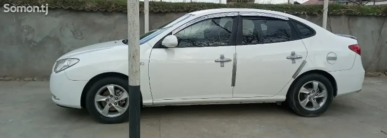Hyundai Avante 2008 · 1.6 AT