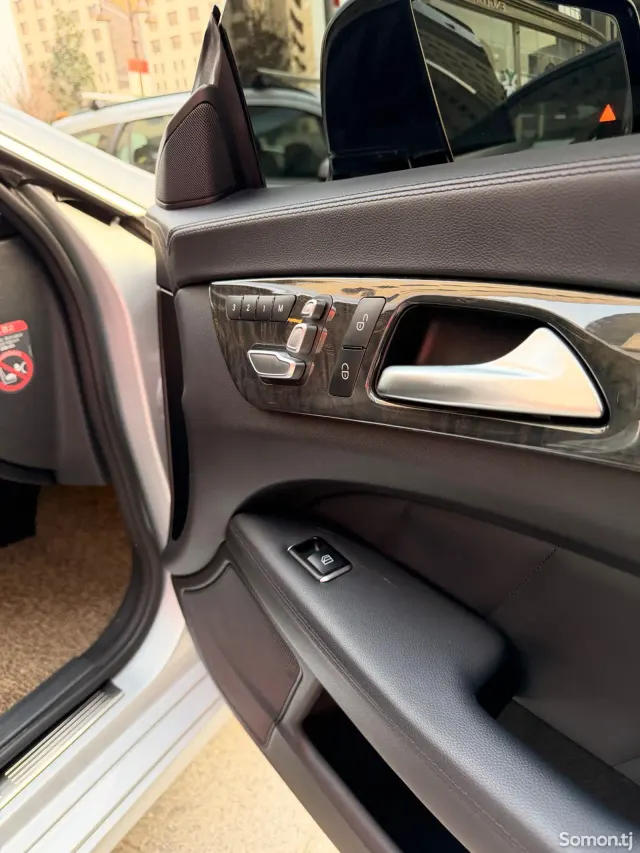 Mercedes-Benz CLS class 2016 · 2.2 AT