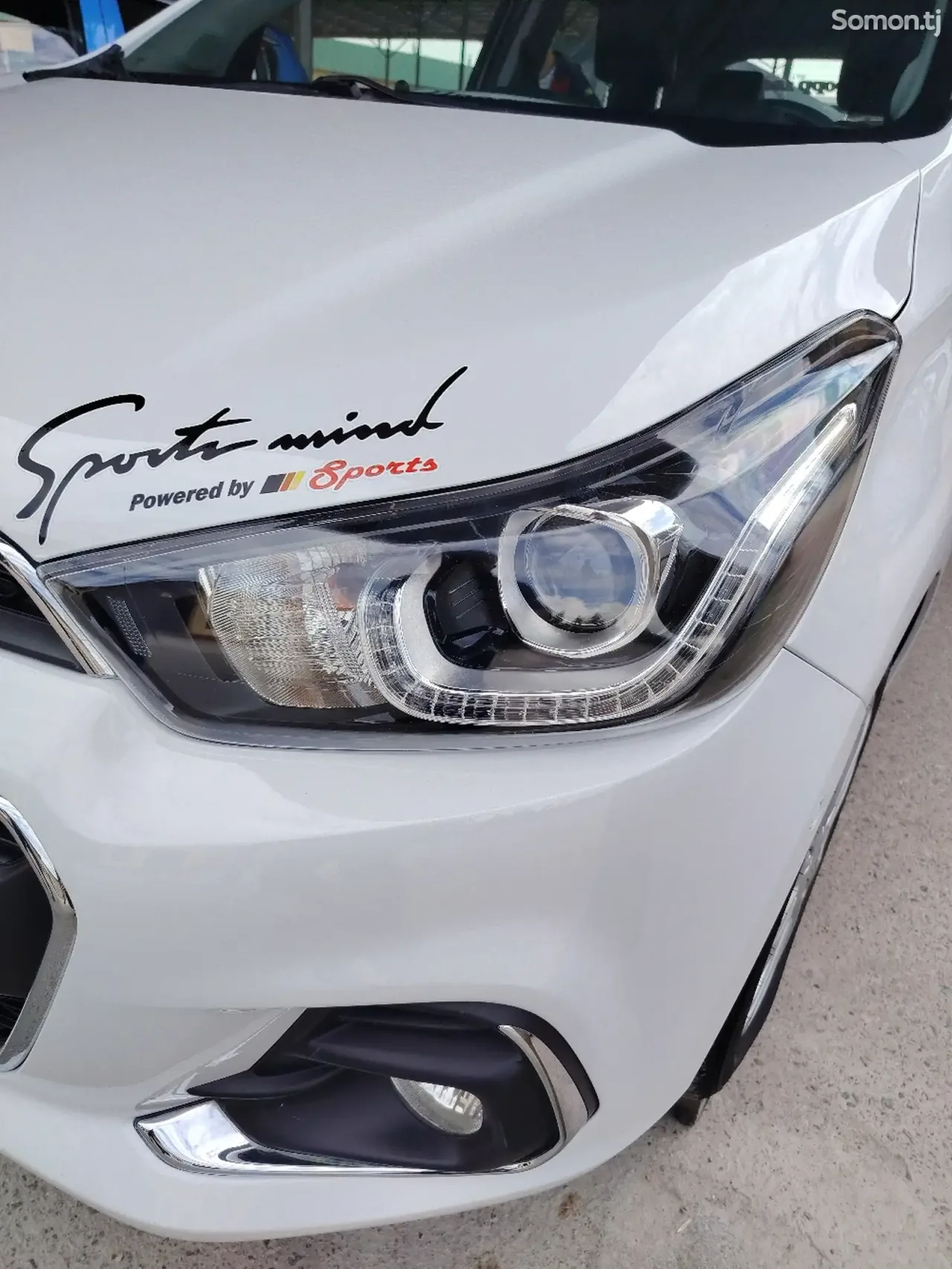 Chevrolet Spark 2015 · 1.0 AT