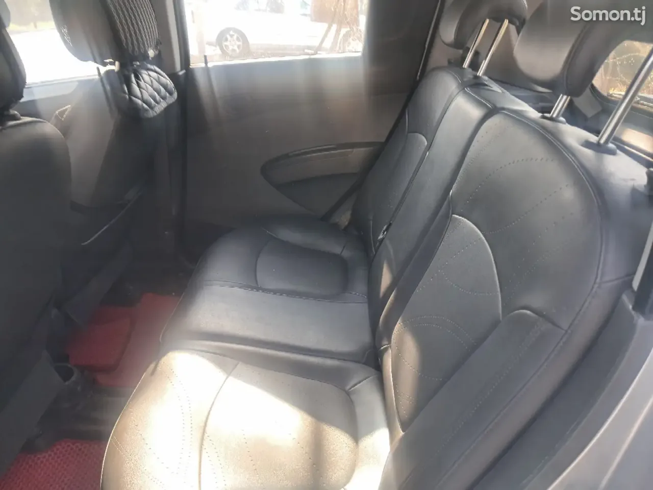 Chevrolet Spark 2014 · 1.1 AT