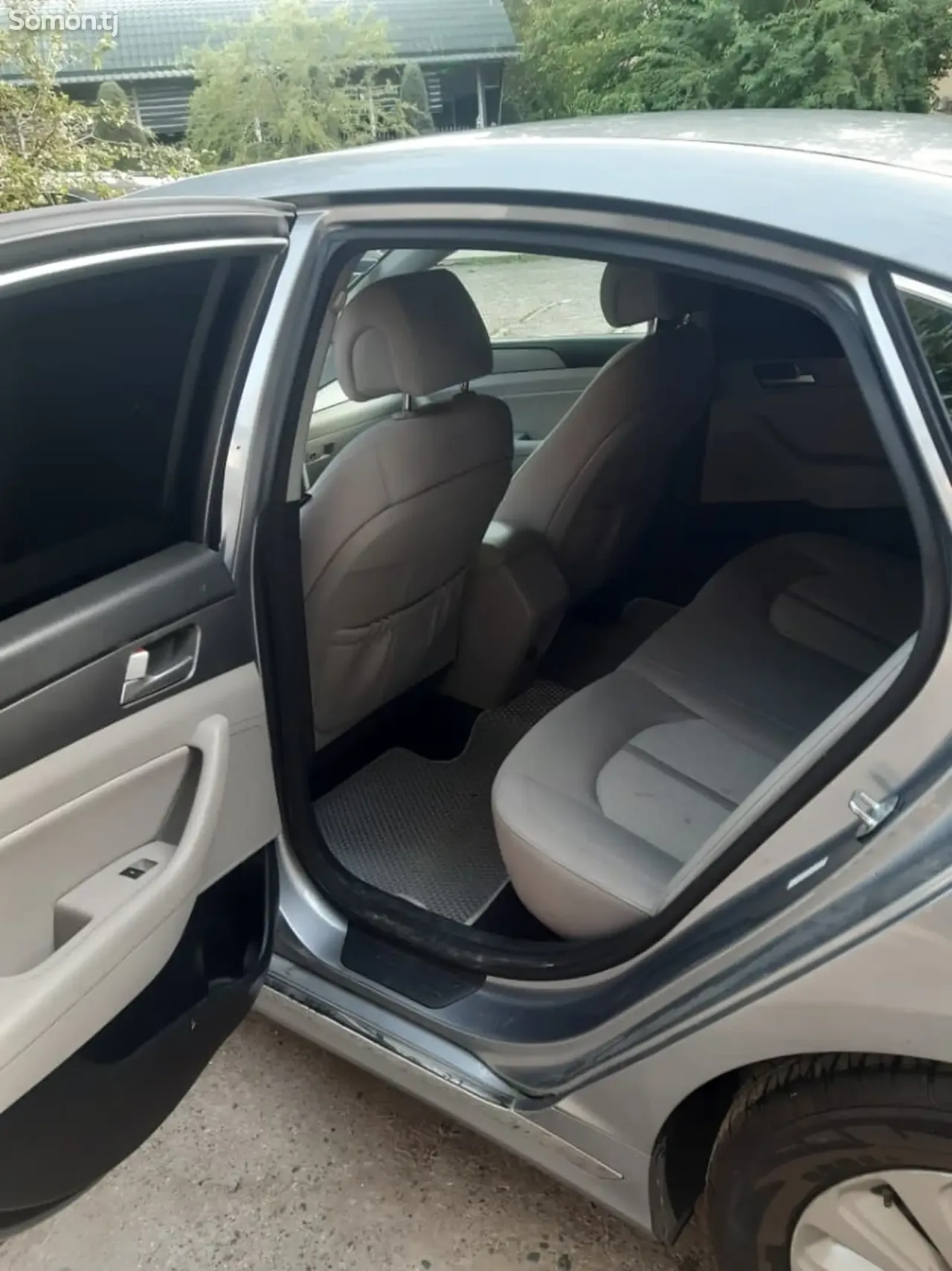 Hyundai Sonata 2015 · 2.0 AT