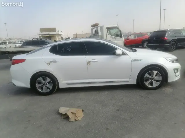 Kia K5 2014 · 2.0 AT