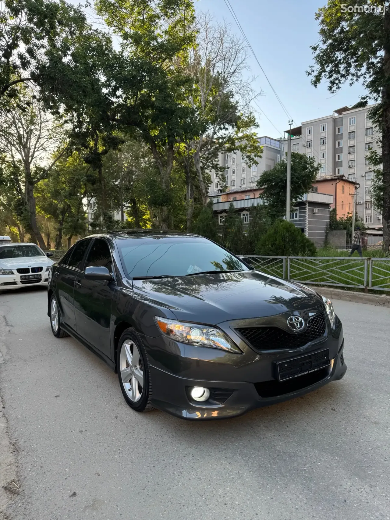 Toyota Camry 2011 · 2.5 AT