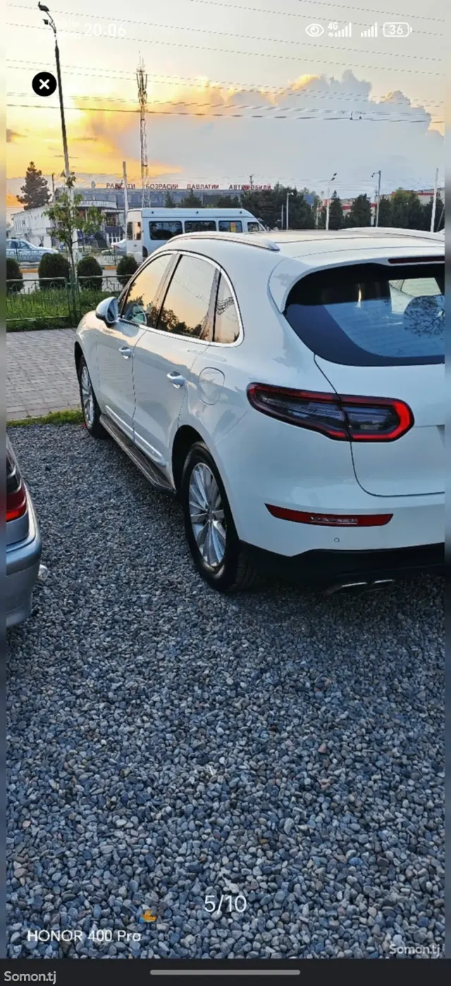 Zotye SR9 2017 · 2.0 AMT