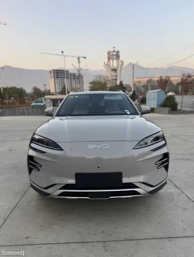 BYD Song Plus 2025 · CVT