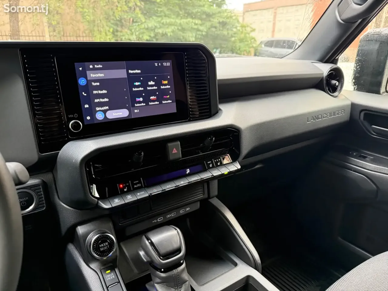 Toyota Land Cruiser Prado 2025 · 2.4 AT