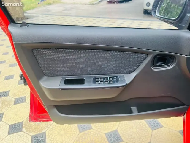 Daewoo Nexia 1997 · 1.6 MT